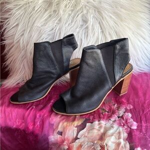 Steve Madden Black Leather Open-Toe Heeled Boots